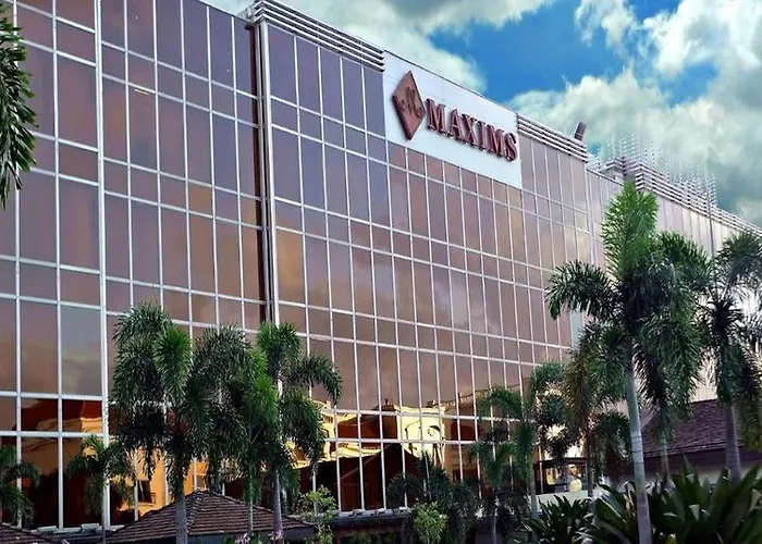 Maxims Hotel