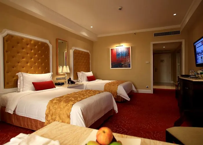 Maxims Hotel Manille