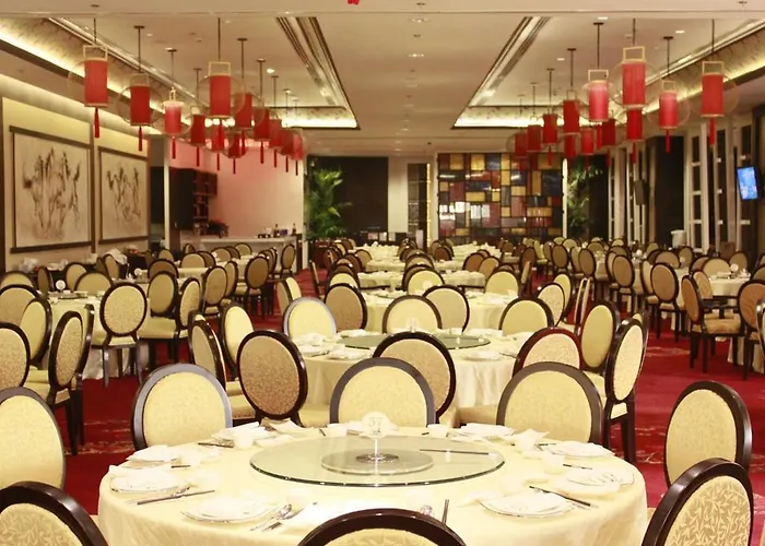 Hotel Maxims Hotel