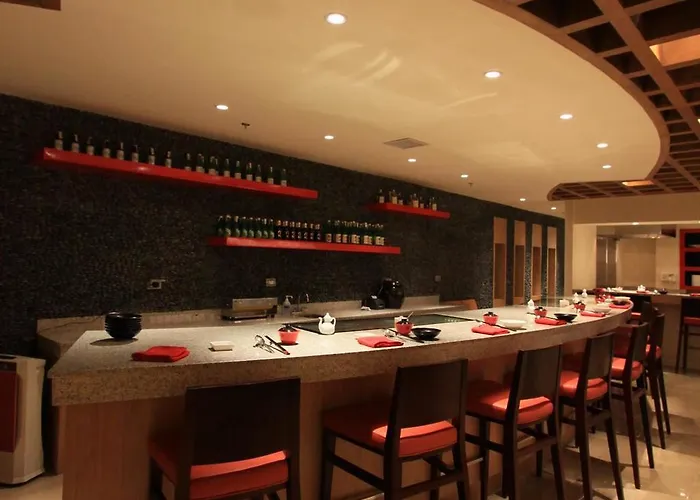 Maxims Hotel