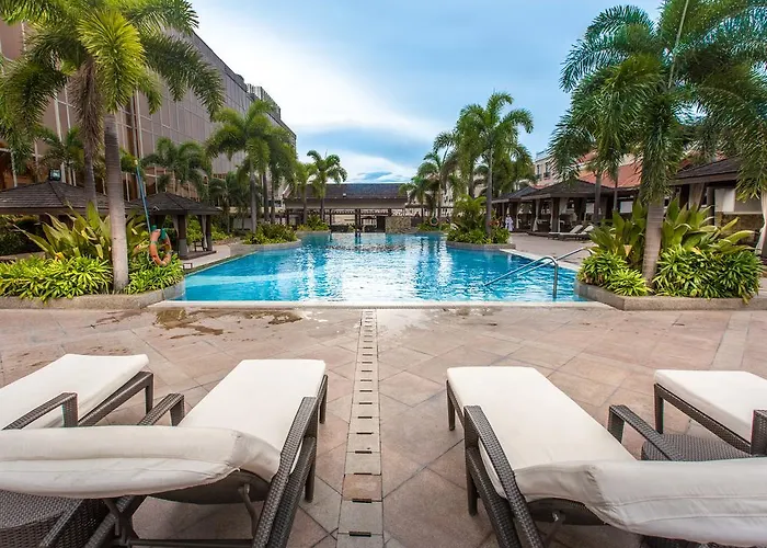 Maxims Hotel