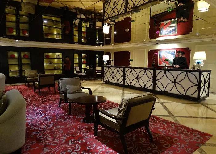 Hotel Maxims Hotel 5*