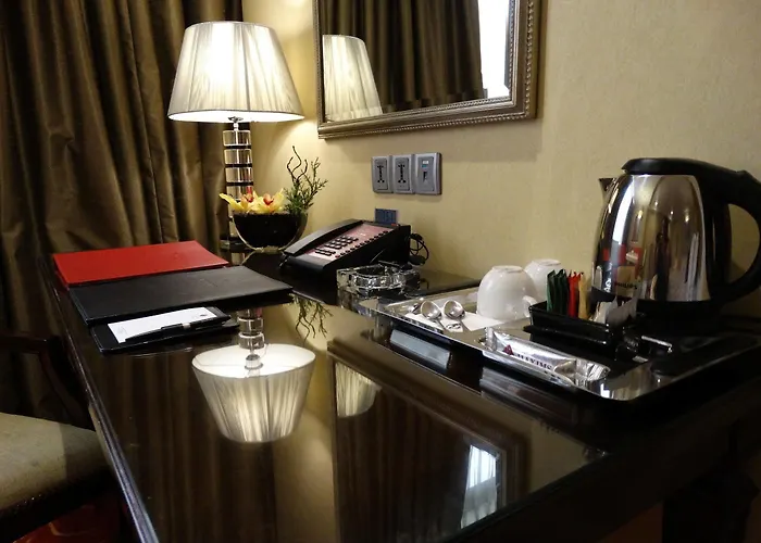 Hotel Maxims Hotel