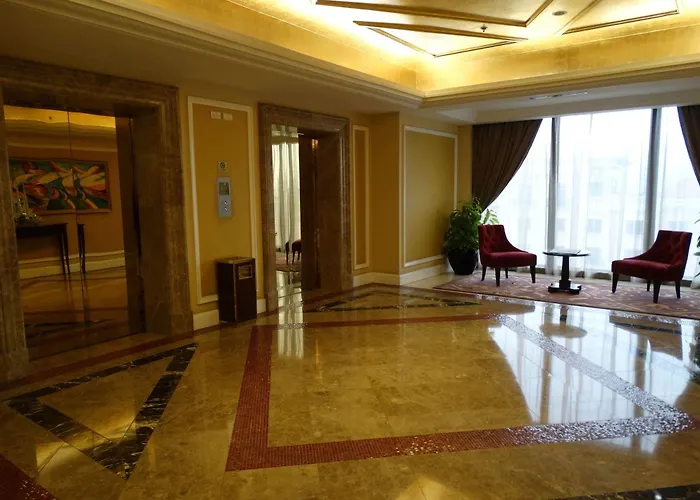 Hotel Maxims Hotel 5*